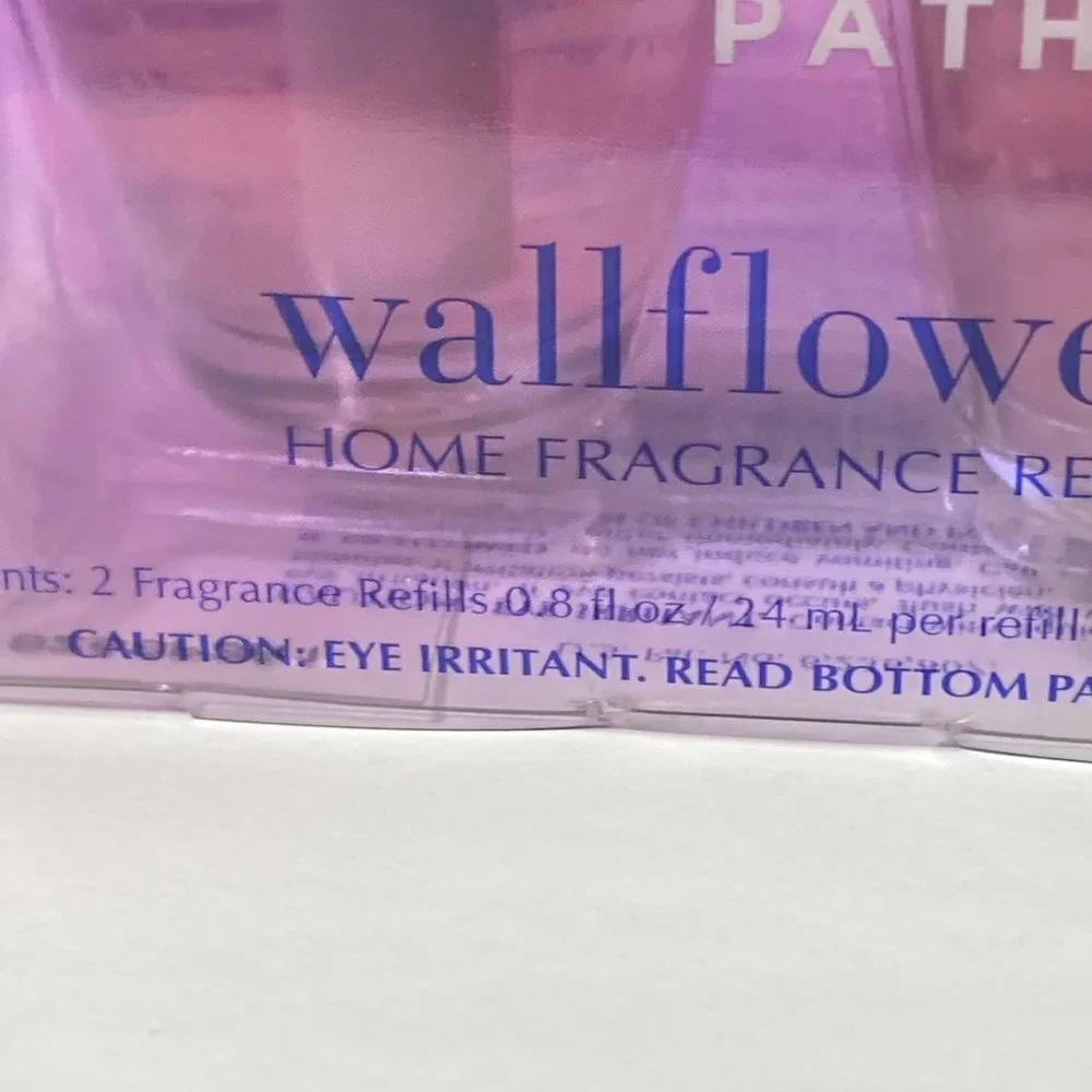 DAMAGED Bath & Body Works Wallflowers Moonlight Path 6-2 Packs DISCONTINUED